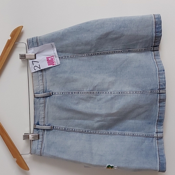NWT Juicy Juicy Couture Tattoo High Waisted Button Fly Denim Skirt, Size… - Picture 2 of 6